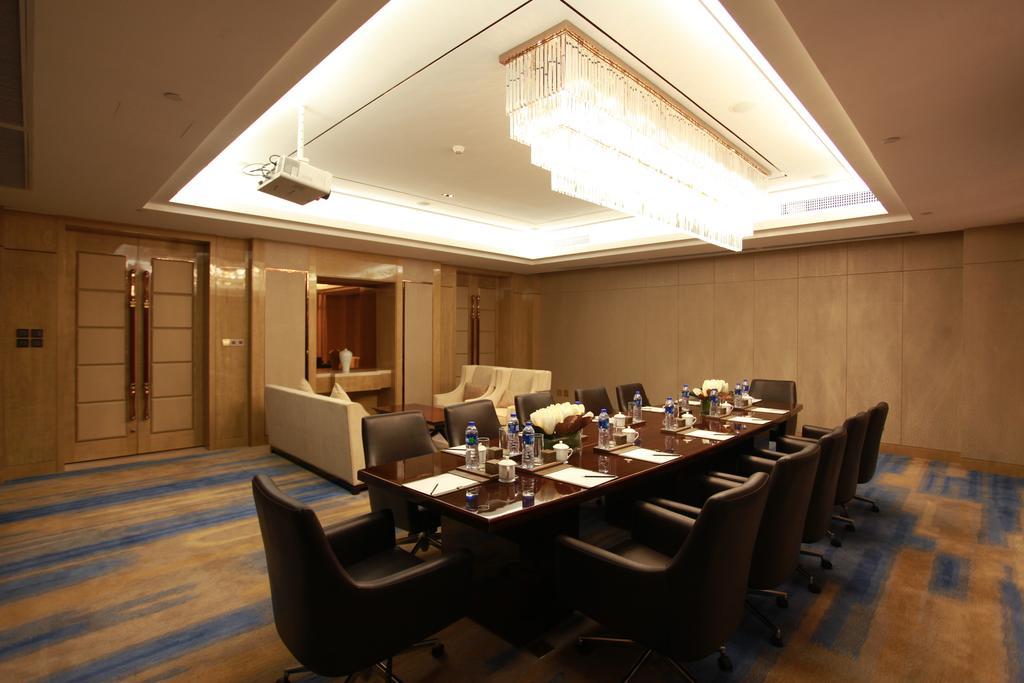 Howard Johnson Qinlu Plaza Yingtan Exterior foto