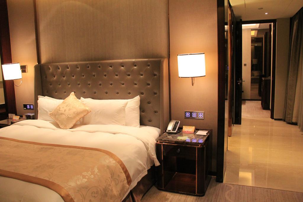 Howard Johnson Qinlu Plaza Yingtan Exterior foto